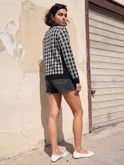 Roman Black Houndstooth Cardigan - Image 4 of 5