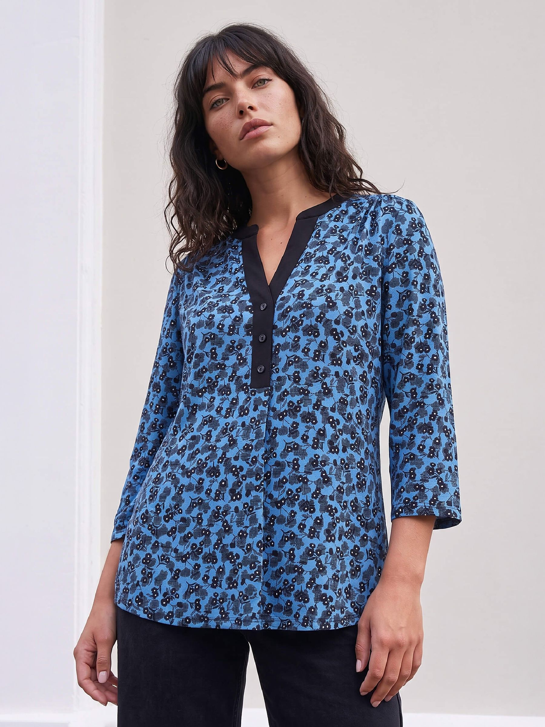 Roman Women's Blue Floral Puff Top - Image 1