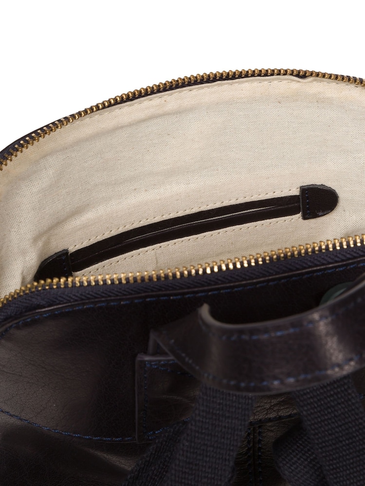 Conkca Kendal Leather Backpack - Image 6 of 6