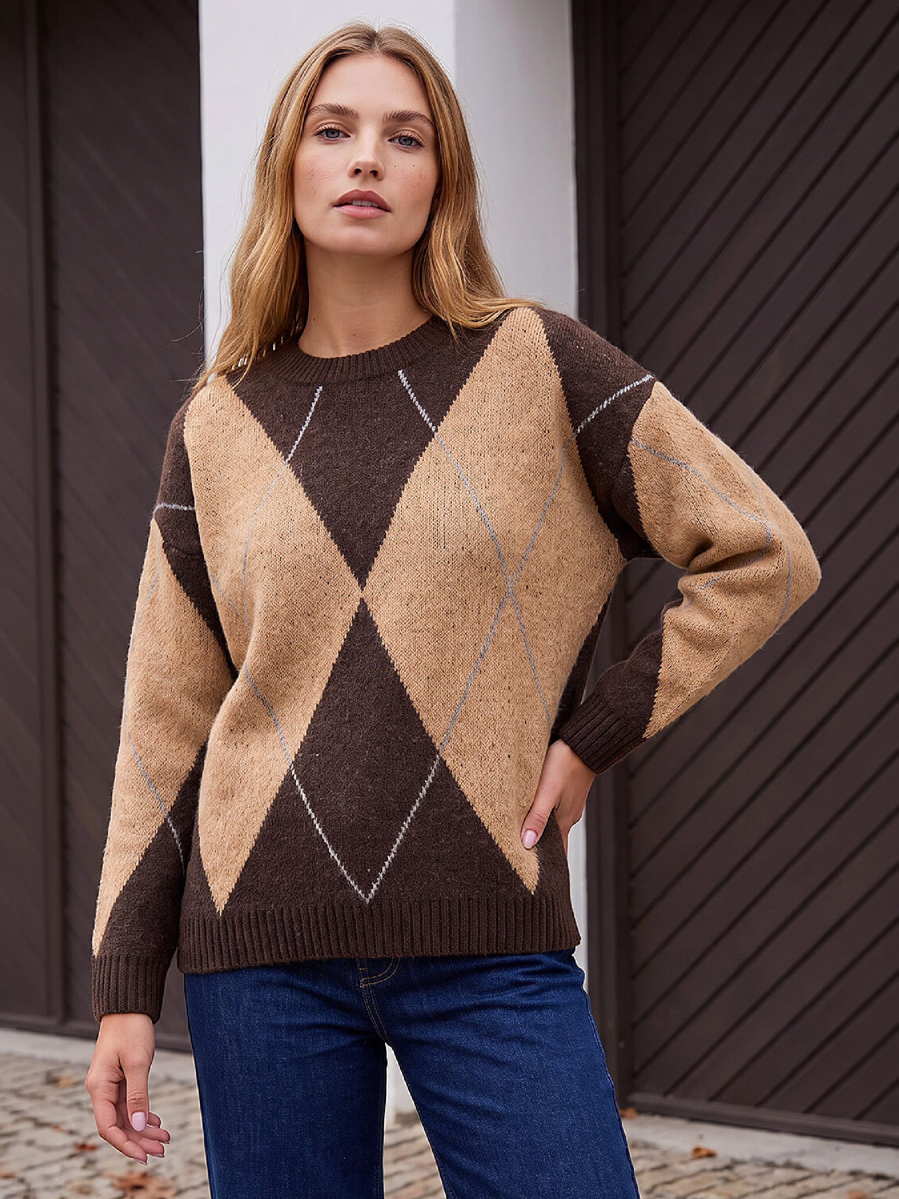 Roman Chocolate Argyle Knit Jumper - Image 8