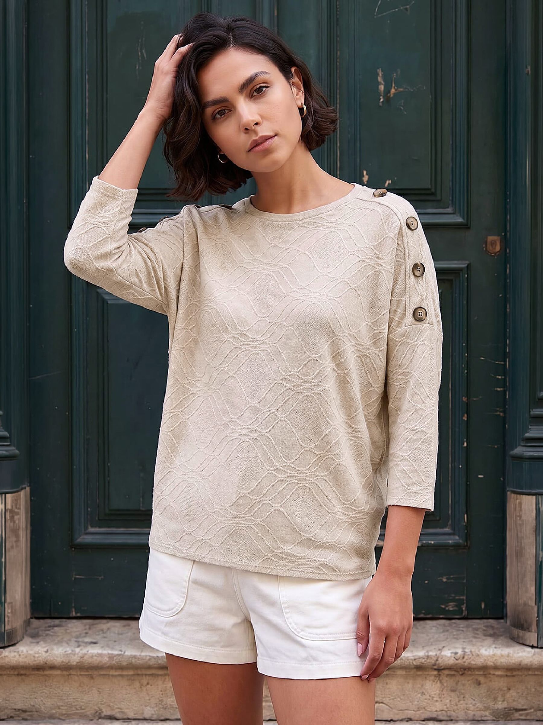 Roman Women's Biscuit Button Detail Top Size 20 - Image 2