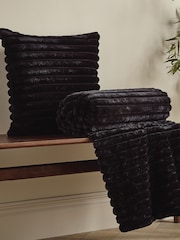 Catherine Lansfield Catherine Lansfield Soft and Cosy Ribbed Cushion - Изображение 1 из 5