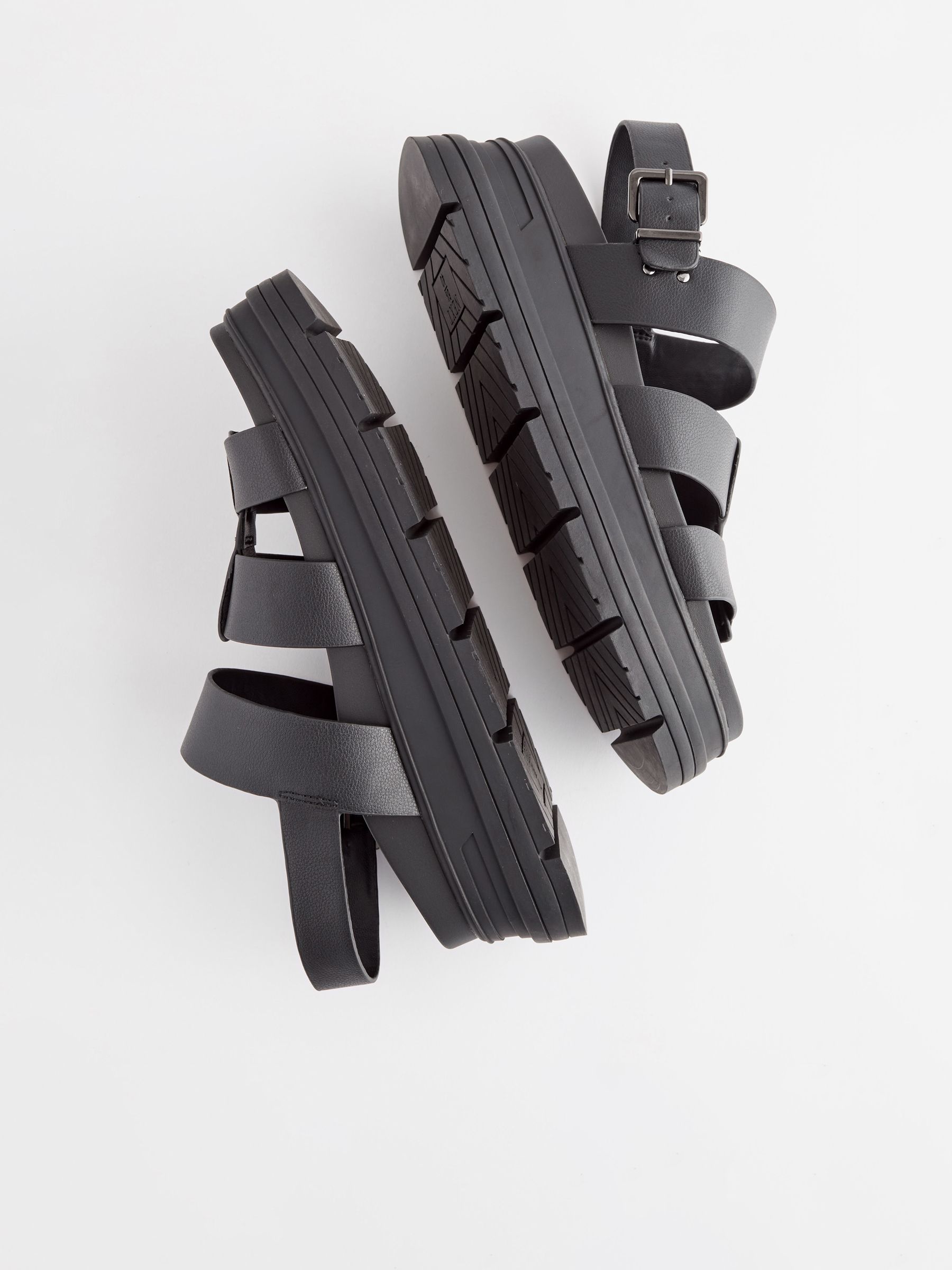 Yelena platform sandal deals