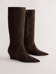 Schokoladenbraun - Standard/Wide fit Forever Comfort® High Wedge Knee High Leather Boots - Bild 2 von 8