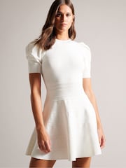 Ted Baker z napihnjenimi rokavi in inženirsko krilom Ted Baker Velvey - Slika 3 iz 5