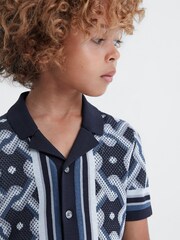 Reiss Navy Multi Hyde 9-13 yrs Knitted Cuban Collar Button-Through Shirt - Image 4 of 6