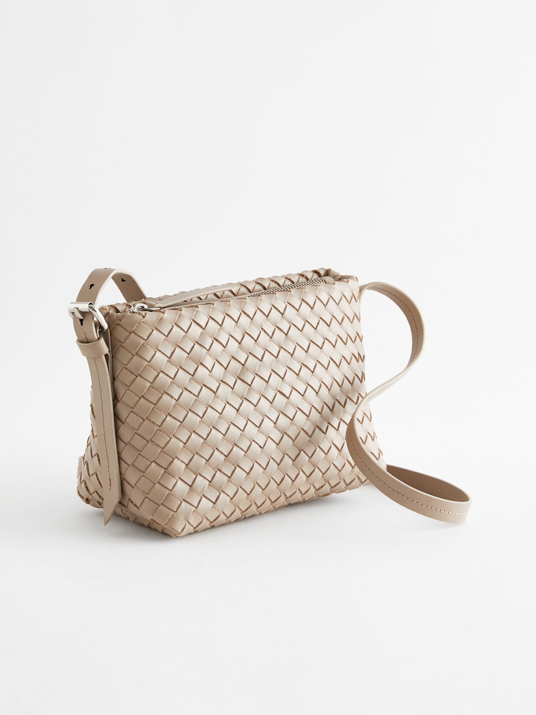 Woven bag cross body clearance