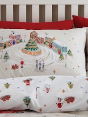 Catherine Lansfield Natural Christmas Town Reversible Duvet Cover Set - Image 3 of 4