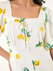 Roman White Petite Lemon Print Midi Dress - Image 5 of 5