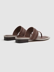 Reiss Tan Quinn Leather Strap Thong Sandals - Image 4 of 5