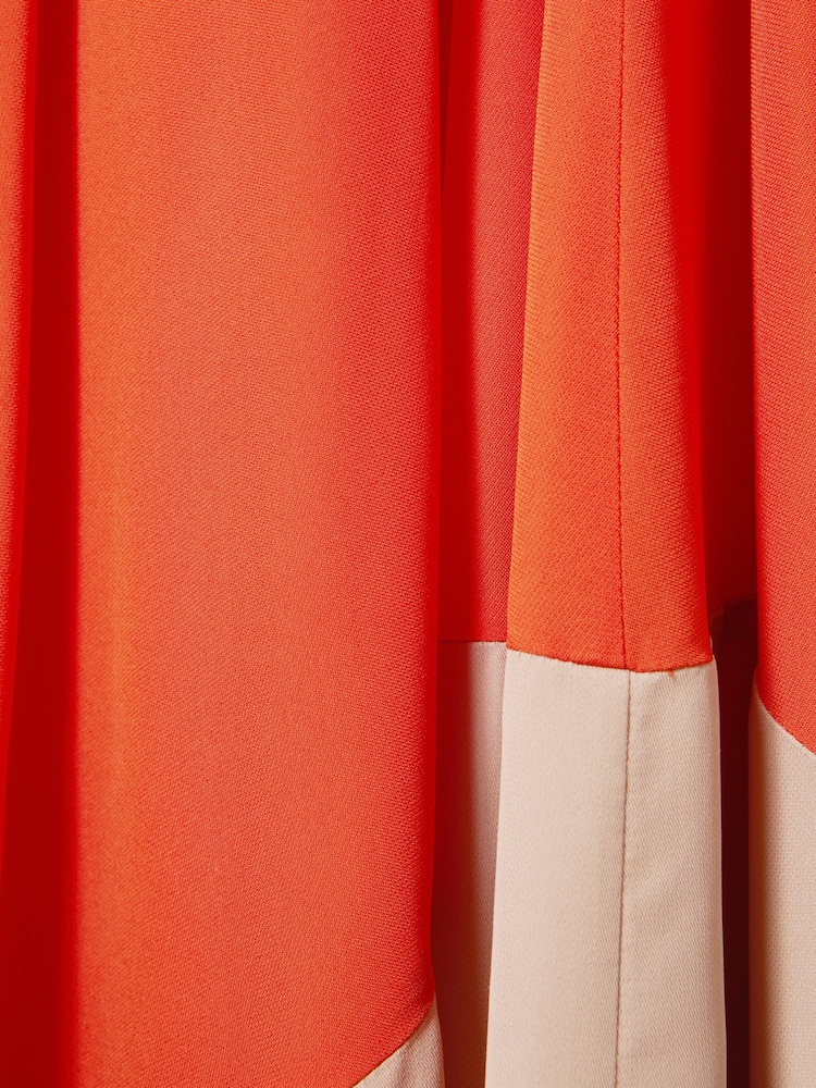 Reiss Elias Ruched Dipped Hem средних размеров платья - Image 6 of 6