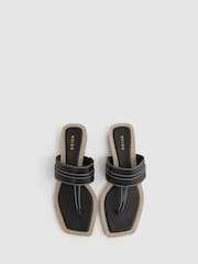 Reiss Black Quinn Leather Strap Thong Sandals - Image 3 of 5