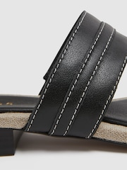 Reiss Black Quinn Leather Strap Thong Sandals - Image 5 of 5