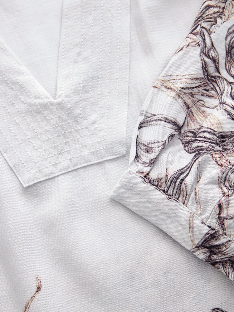 White/Black Floral Placement Linen Blend V-Neck 3/4 Sleeve Blouse - Image 6 of 6
