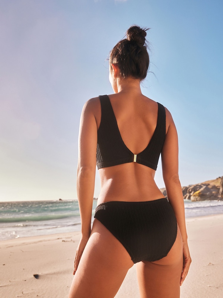 Black Rib DD+ Wired Crop Bikini Top - Image 2 of 9 Black Rib DD+ Wired Crop Bikini Top - Image 2 of 9