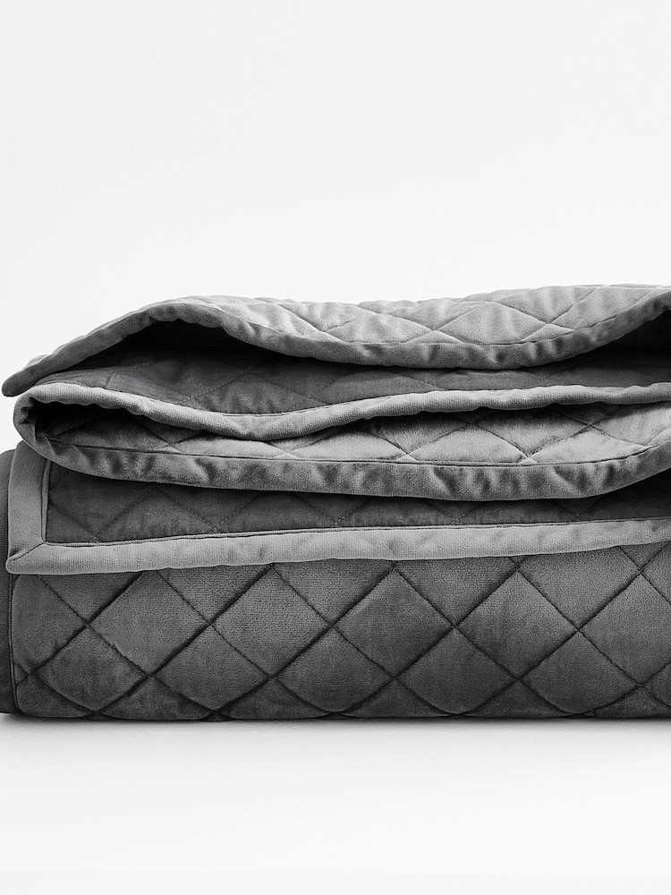 Charcoal Grey Hamilton Velvet Quilted Bedspread - Image 6 of 6