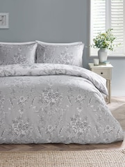 Catherine Lansfield Antoinette Damask Floral Reversible Duvet Cover Set - Պատկեր 2 4-ից