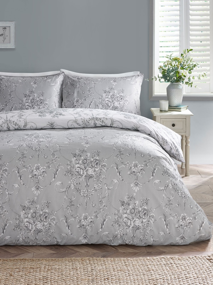 Catherine Lansfield Antoinette Damask Floral Reversible Duvet Cover Set - Պատկեր 2 4-ից Catherine Lansfield Antoinette Damask Floral Reversible Duvet Cover Set - Պատկեր 2 4-ից