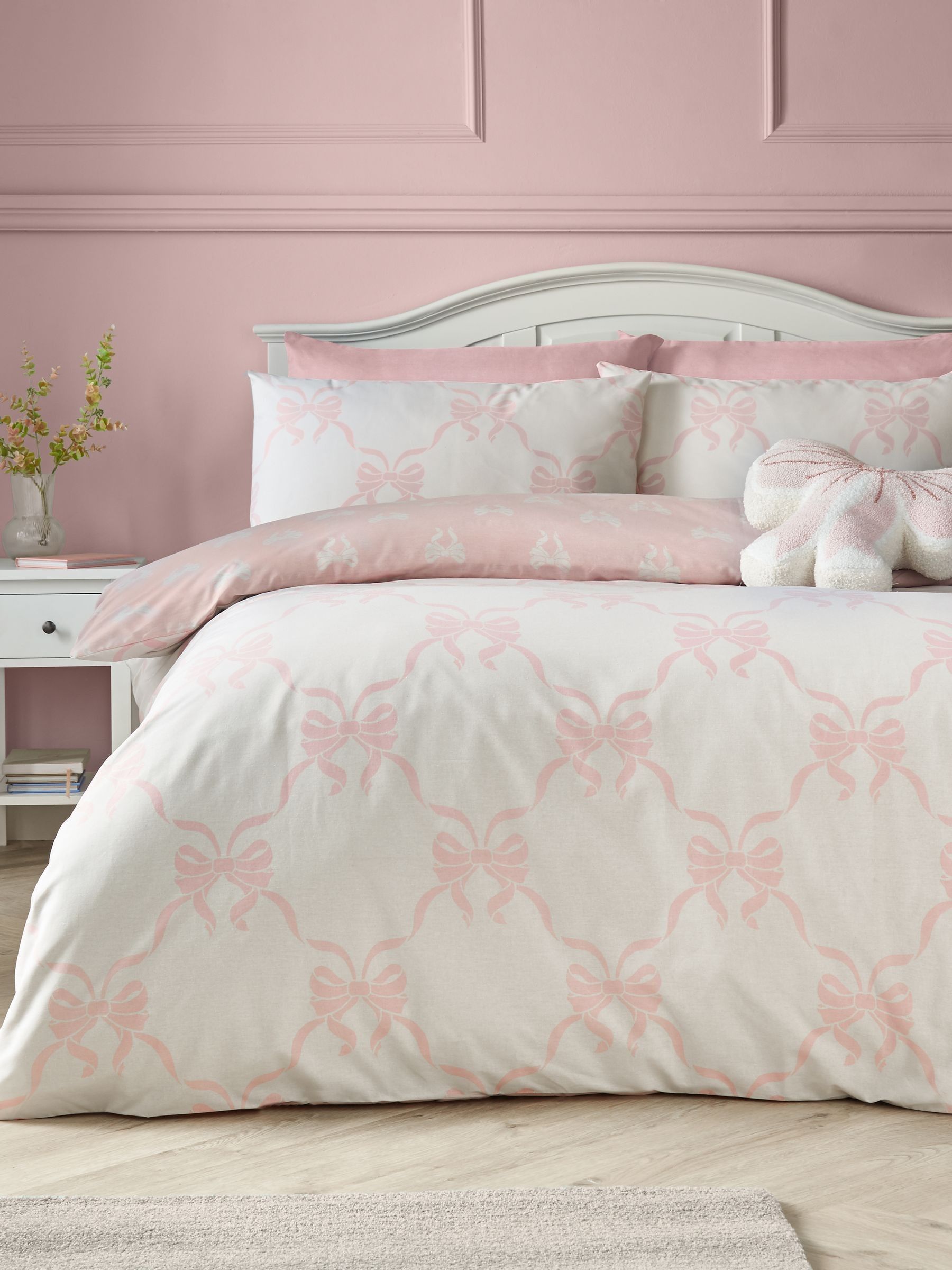 Pretty Bows Reversible Duvet Cover Set - Image 7