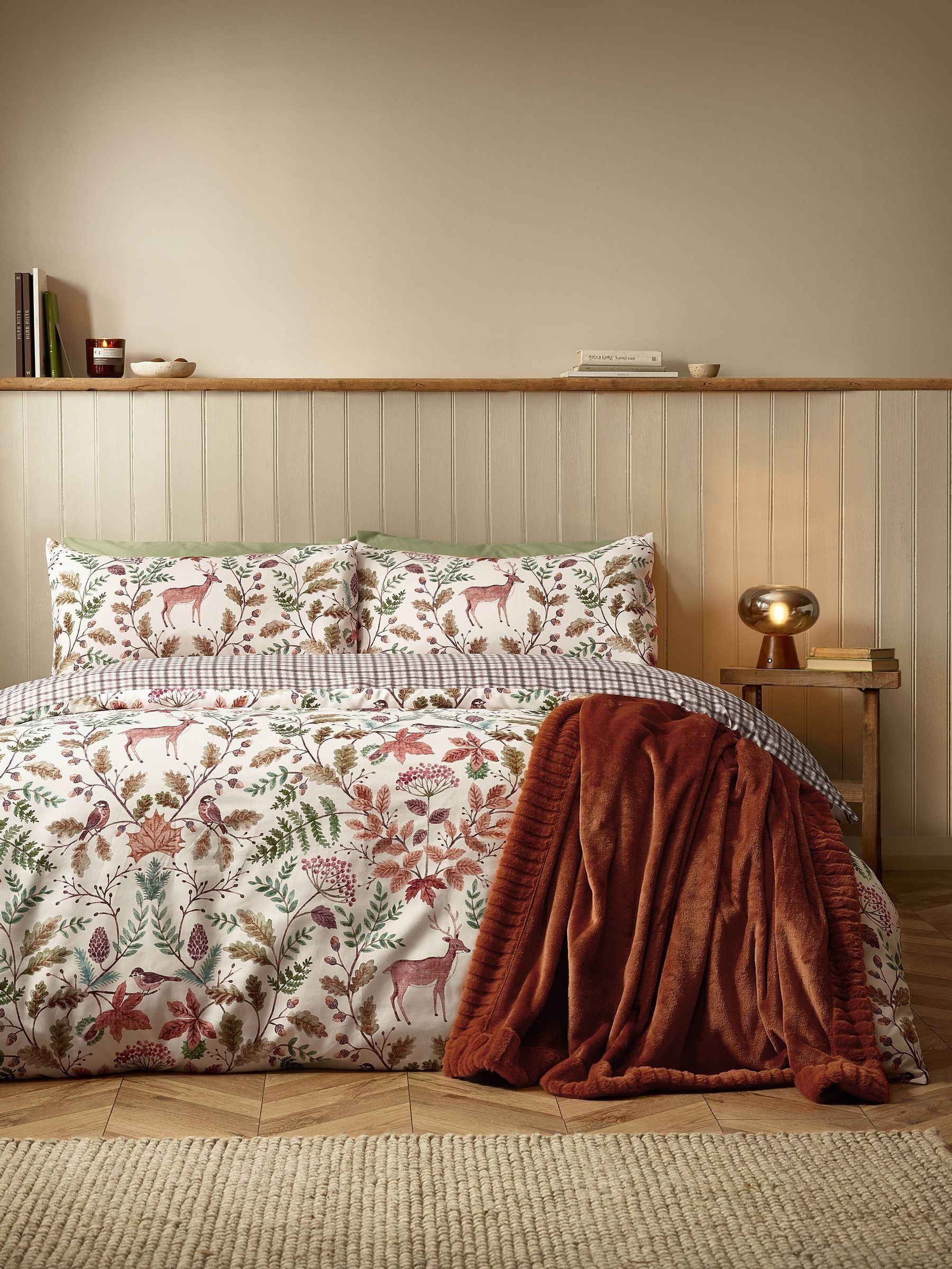 Catherine Lansfield Unisex Cream Woodland Stag So Soft Reversible Bed Set - Image 2