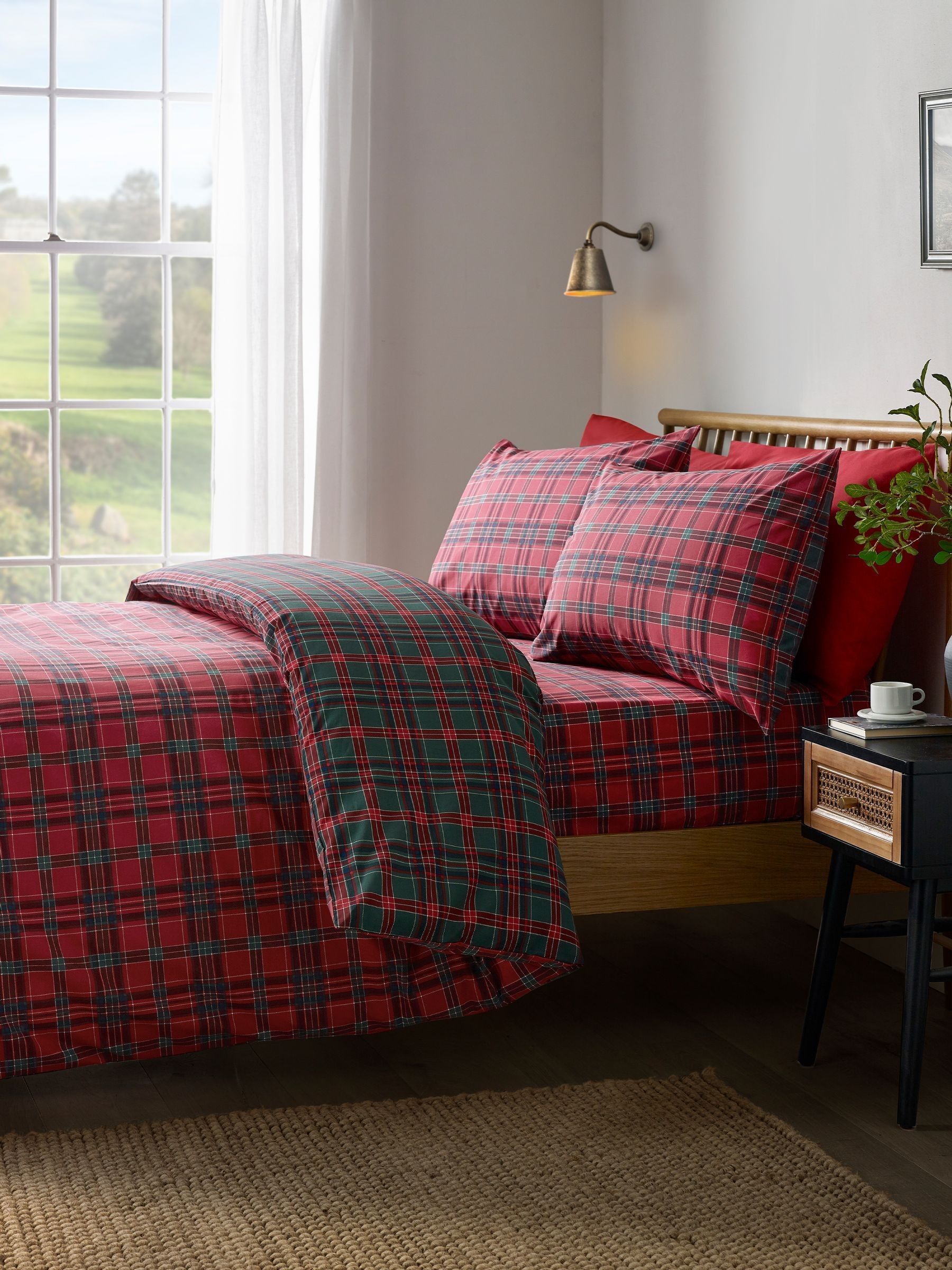 Catherine Lansfield Tartan Check Duvet Cover Set in Red | Size: Single - Image 6