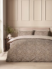 Catherine Lansfield Animal Print So Soft Reversible Duvet Cover and Pillowcase Set - Bild 1 von 4