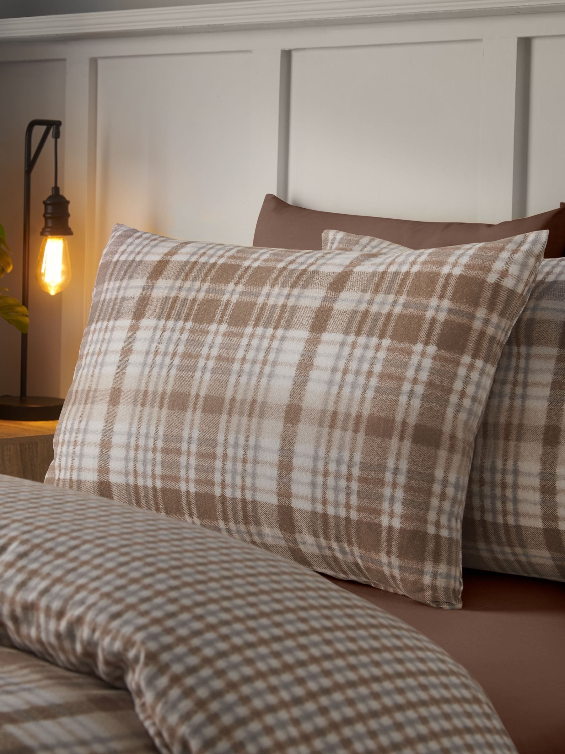 Catherine Lansfield Men's Natural Cl Brushed Hamish Check Duvet Set Small - Image 8