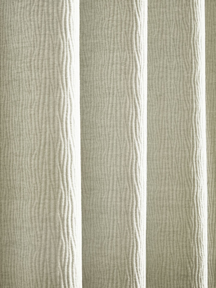 Catherine Lansfield Natural Crinkle Chenille Lined Eyelet Curtains - Image 4 of 4 Catherine Lansfield Natural Crinkle Chenille Lined Eyelet Curtains - Image 4 of 4