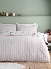 Catherine Lansfield Green Christmas Penguins Brushed Cotton Duvet Cover and Pillowcase Set - Image 2 of 4