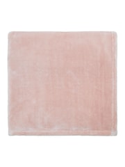 Helena Springfield Pink Snug Fleece Throw - Image 2 of 5