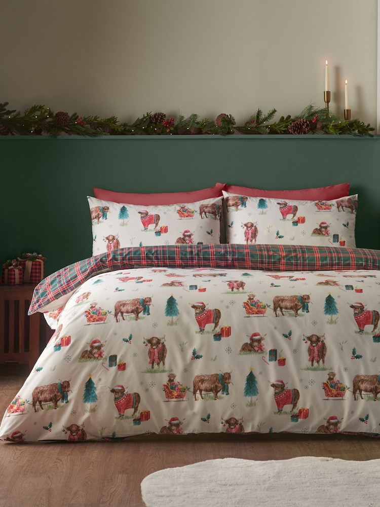 Catherine Lansfield – wendbares Bettbezug- und Kissenbezug-Set mit Weihnachts-Hochlandrind-Motiv - Bild 2 von 5 Catherine Lansfield – wendbares Bettbezug- und Kissenbezug-Set mit Weihnachts-Hochlandrind-Motiv - Bild 2 von 5
