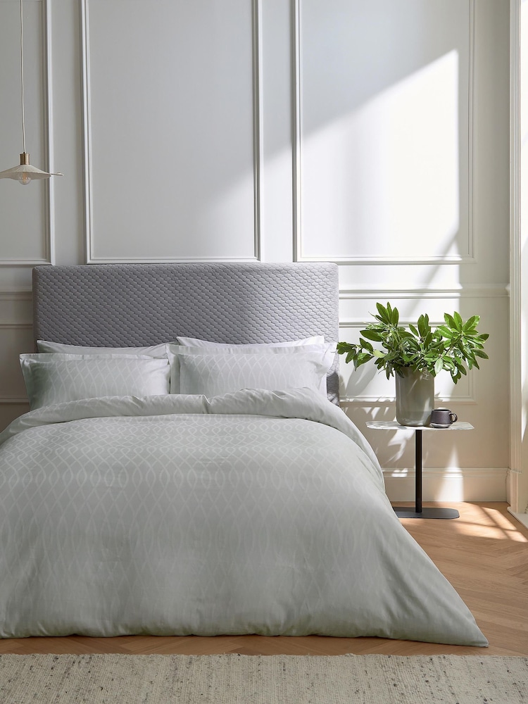 Bedeck of Belfast Silver Ravello Cotton Duvet Cover and Pillowcase Set - Image 1 of 4