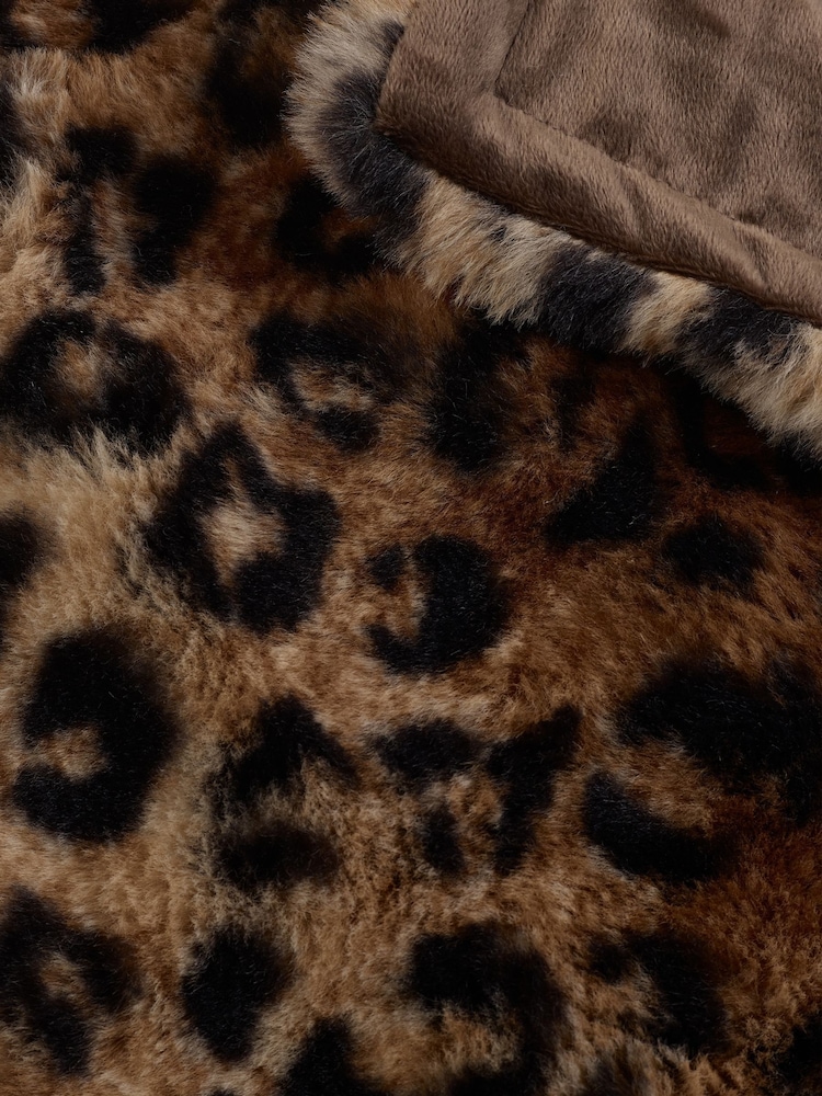 Catherine Lansfield Brown Animal Print Faux Fur Blanket Throw - Image 3 of 3 Catherine Lansfield Brown Animal Print Faux Fur Blanket Throw - Image 3 of 3