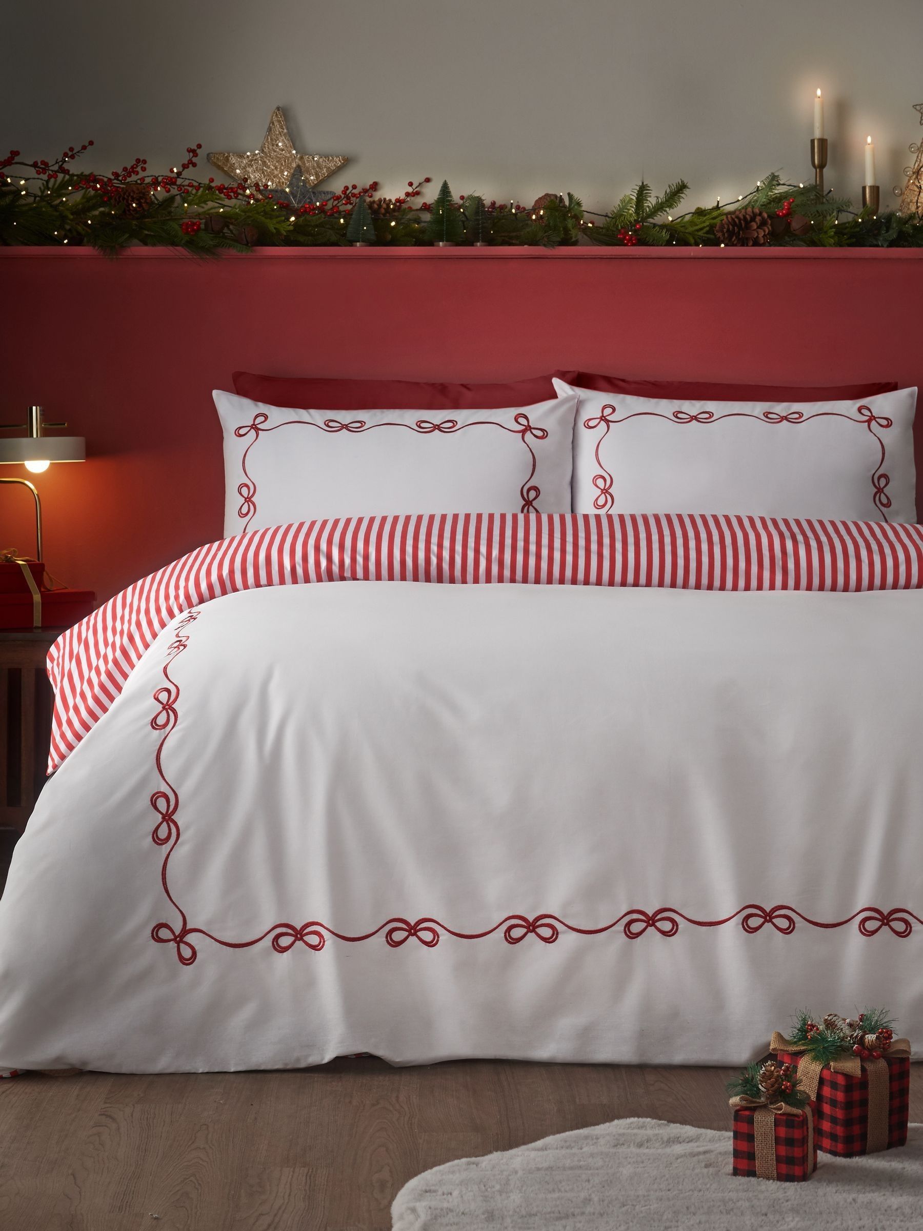 Catherine Lansfield Bow Embroidery Duvet Cover Set White King - Image 7