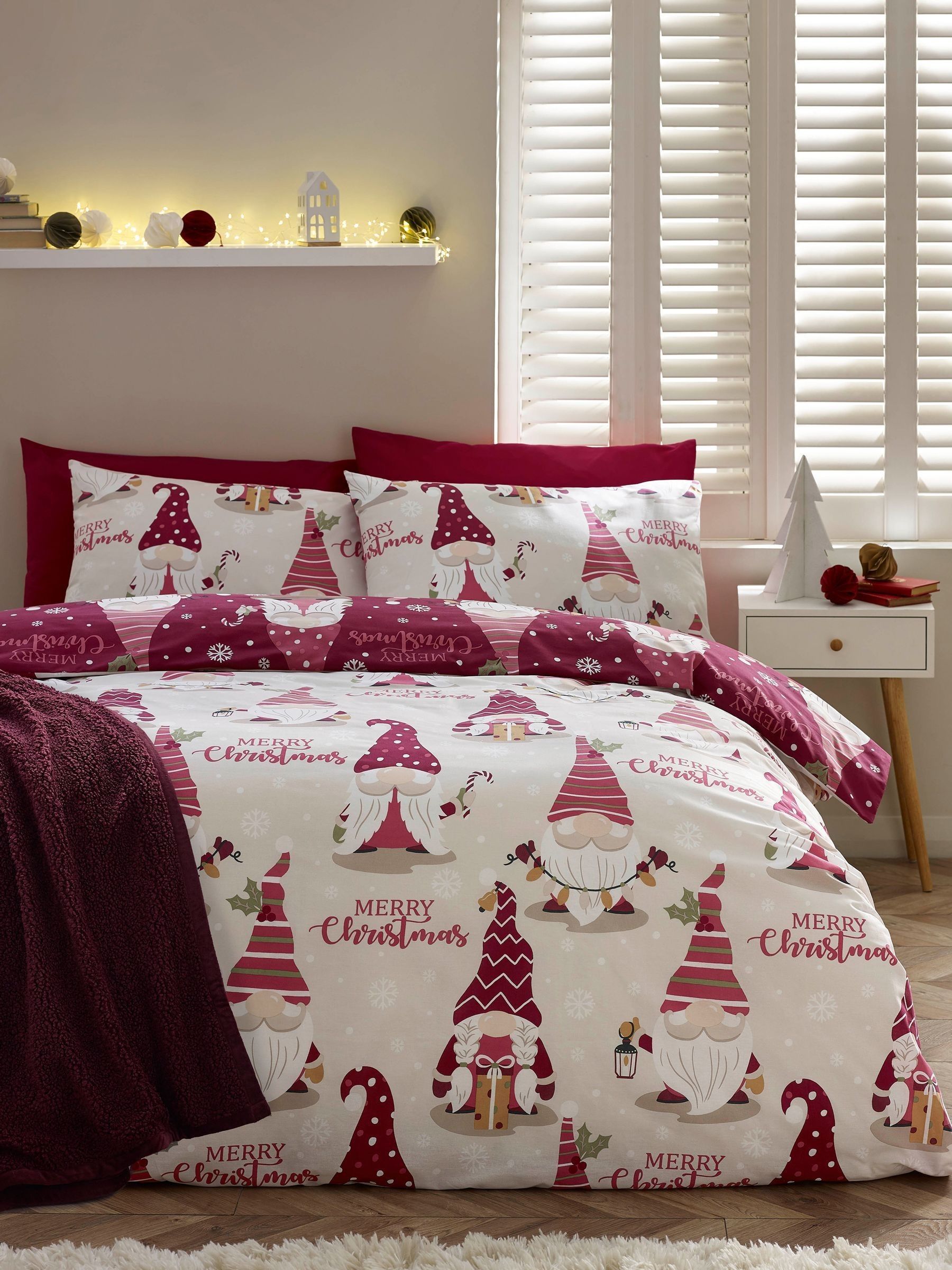 Catherine Lansfield Christmas Gonks Reversible Duvet Cover Set Plum - King - Plum - Image 6