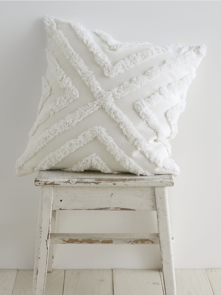 Pineapple Elephant White Diamond Tufted 100% Cotton Cushion - Image 1 of 3