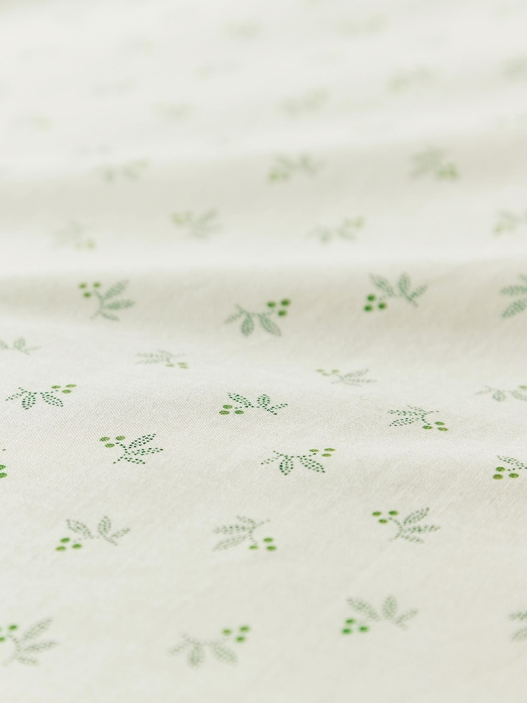 Helena Springfield Green Leaf Sprig Cotton Rich Cover Set - Image 7 of 7 Helena Springfield Green Leaf Sprig Cotton Rich Cover Set - Image 7 of 7
