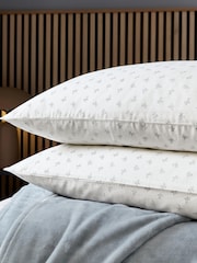 Helena Springfield Grey Snug Fleece Throw - Image 5 of 5