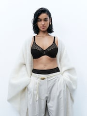 Zwart - Chantelle Norah Soft Feel beugelbeha met bloemen - Image 1 of 7