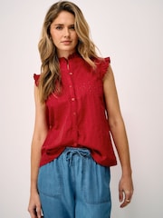 Blusa de algodón con bordado inglés Neve de Crew Clothing - Imagen 1 de 5