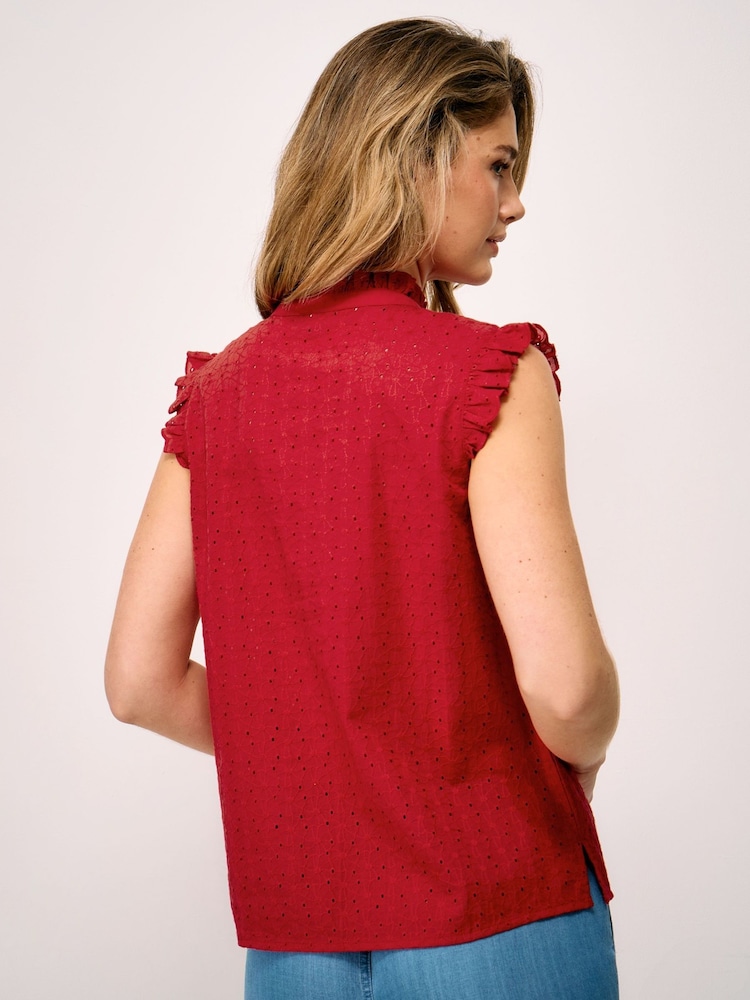 Blusa de algodón con bordado inglés Neve de Crew Clothing - Imagen 2 de 5