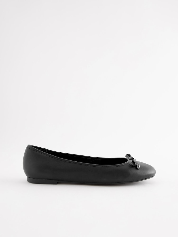 Black Forever Comfort® Round Toe Leather Ballerina Shoes - Image 2 of 5