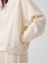 Crema - Suéter extragrande de cuello alto con logotipo VintageSoft de Gap - Imagen 5 de 5