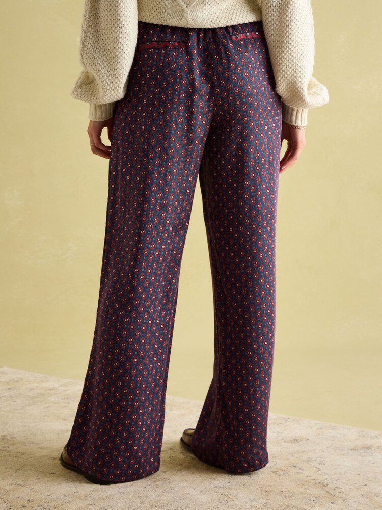 Joules Red & Navy Satin Wide Leg Trousers - Image 2 of 8 Joules Red & Navy Satin Wide Leg Trousers - Image 2 of 8