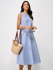 Vestido ajustado y acampanado de algodón Flo de Crew Clothing - Imagen 1 de 5