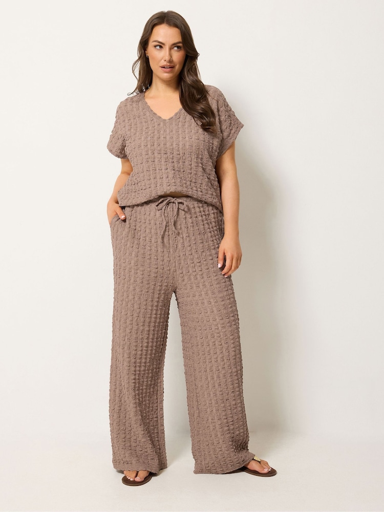 Yours Curve Brown Bubble Textured Wide Leg Trousers - Image 2 of 5 Yours Curve Brown Bubble Textured Wide Leg Trousers - Image 2 of 5