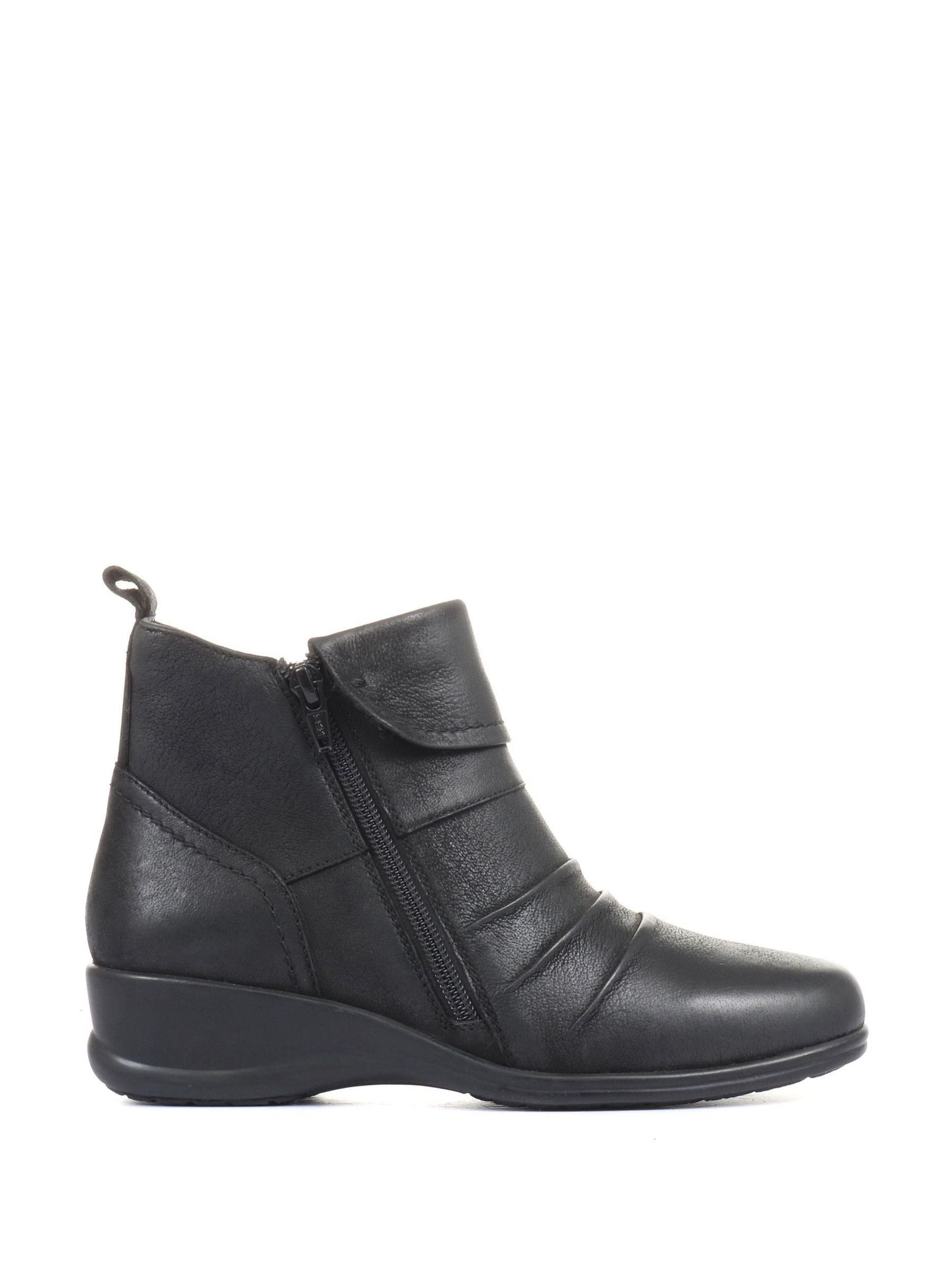 Pavers chelsea boots ladies discount