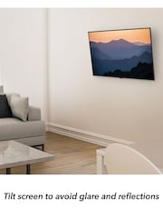 AVF Advanced Tilt 40cm Wide TV Wall Mount - Larawan 5 ng 7
