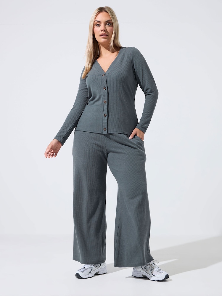 Yours Curve Grey Limited Crinkle Ribbed Button Cardigan - Image 2 of 6 Yours Curve Grey Limited Crinkle Ribbed Button Cardigan - Image 2 of 6