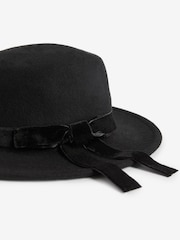 Black Boater hat (3mths-10yrs) - Image 2 of 2